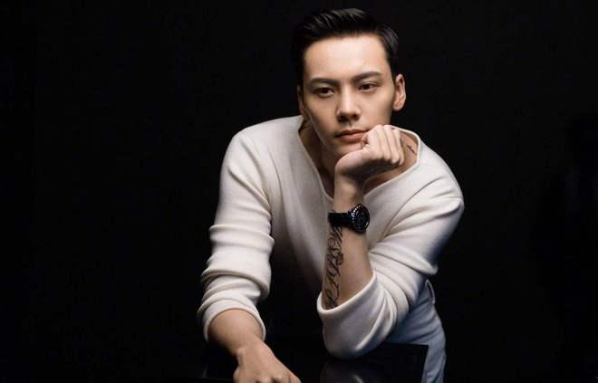 陈伟霆爆料前辈是谁视频